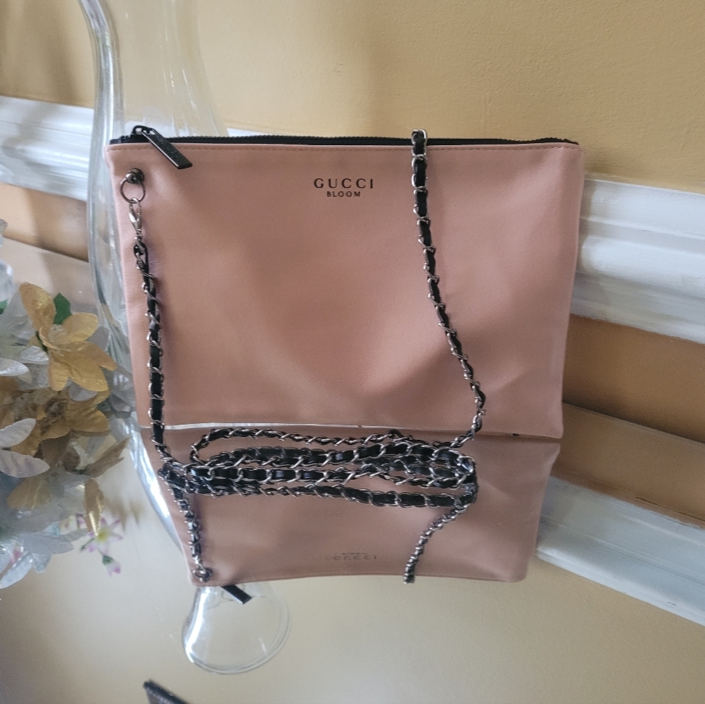 Gucci - Picture 10 of 17